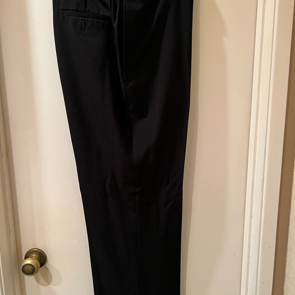 Haggar Men's Elegant Black Dress Pants 40x29